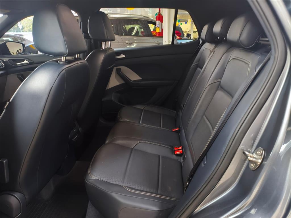 T-CROSS 1.4 250 TSI TOTAL FLEX HIGHLINE AUTOMÁTICO9