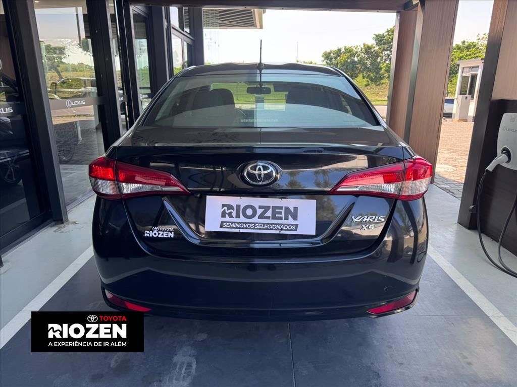 YARIS 1.5 16V FLEX SEDAN XS CONNECT MULTIDRIVE11