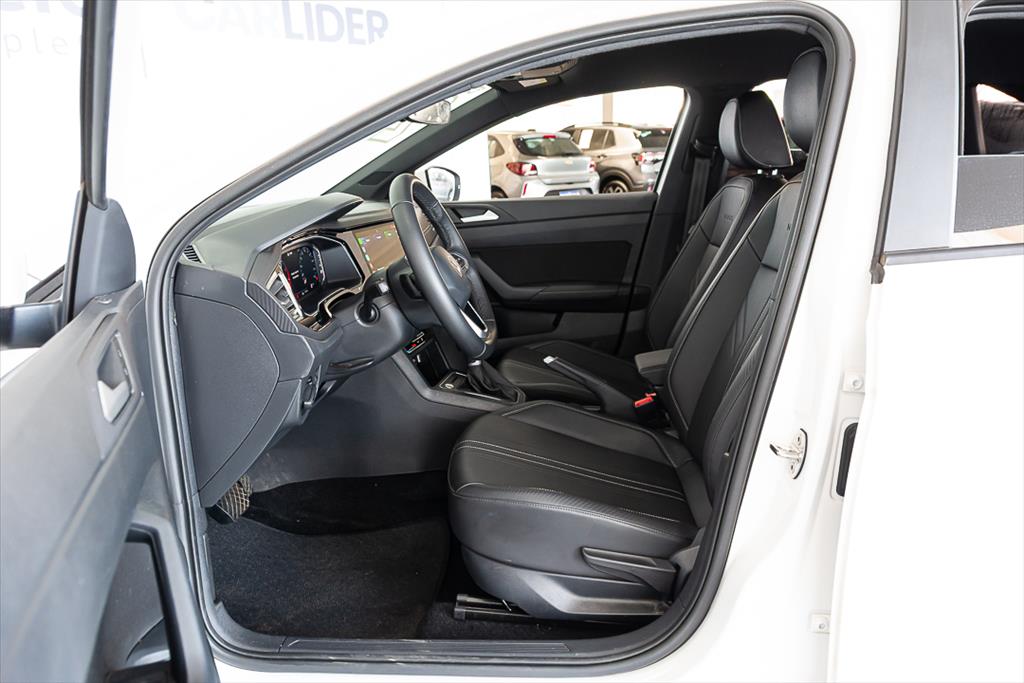 NIVUS 1.0 200 TSI TOTAL FLEX HIGHLINE AUTOMÁTICO14