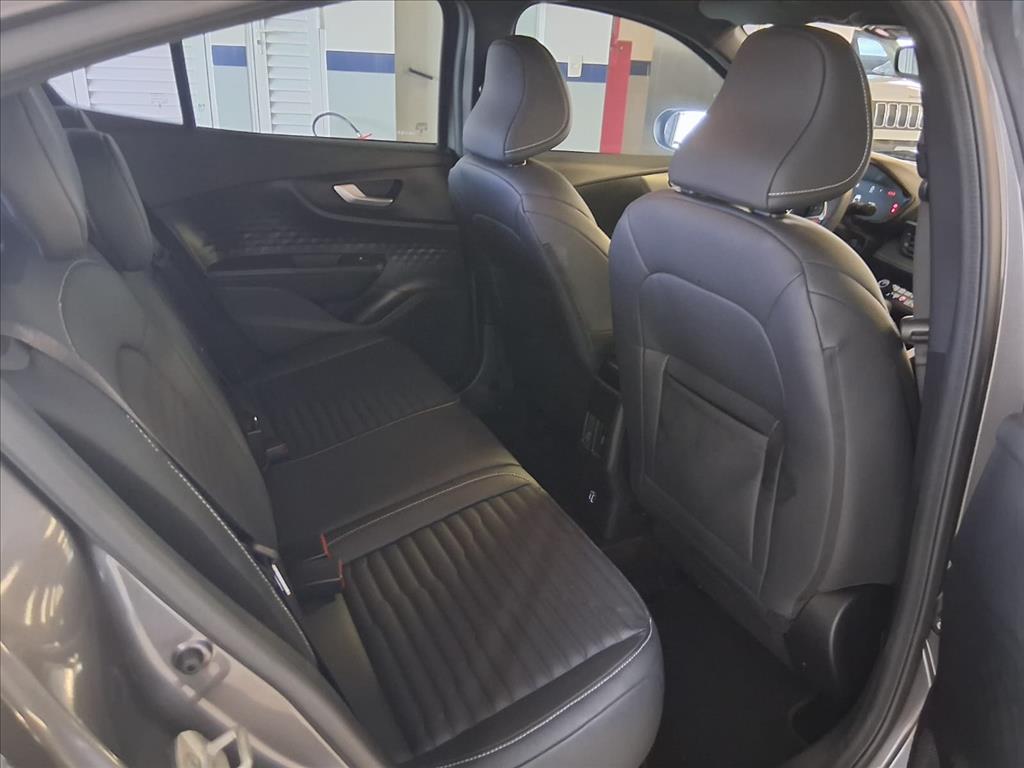 Fiat-FASTBACK-1.3 TURBO 270 FLEX LIMITED EDITION AT6