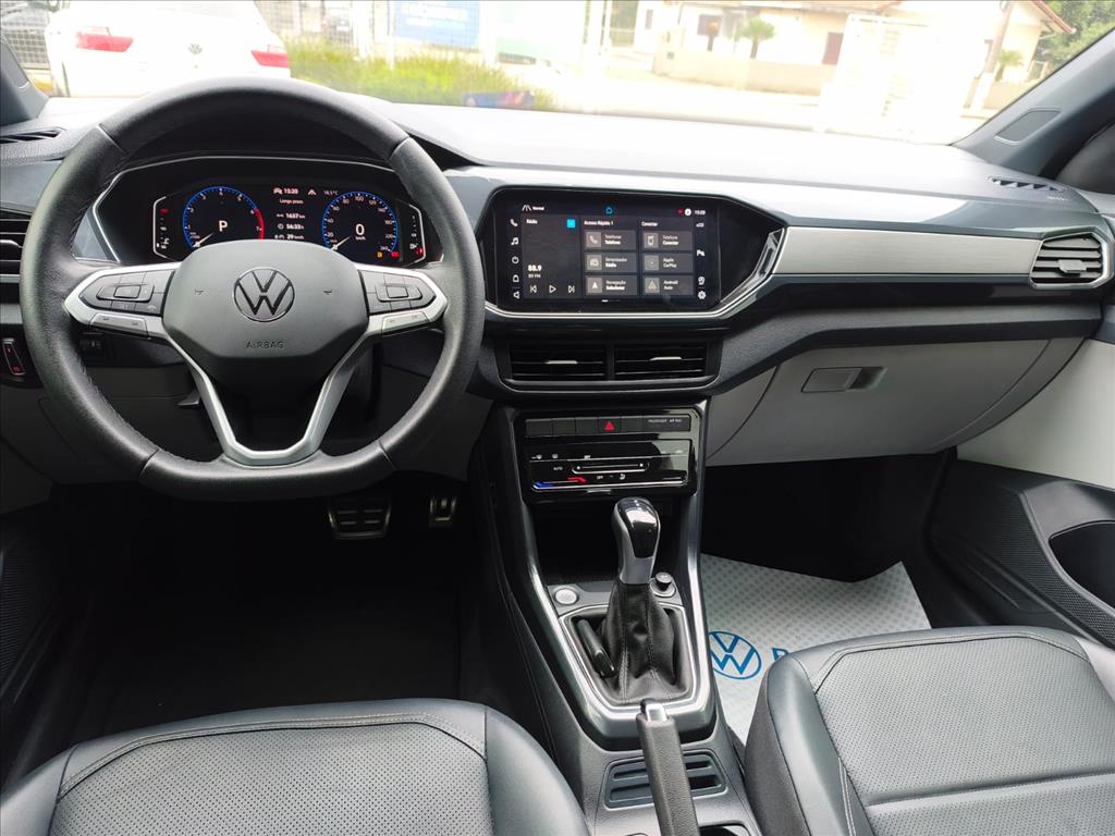 T-CROSS 1.4 250 TSI TOTAL FLEX HIGHLINE AUTOMÁTICO16