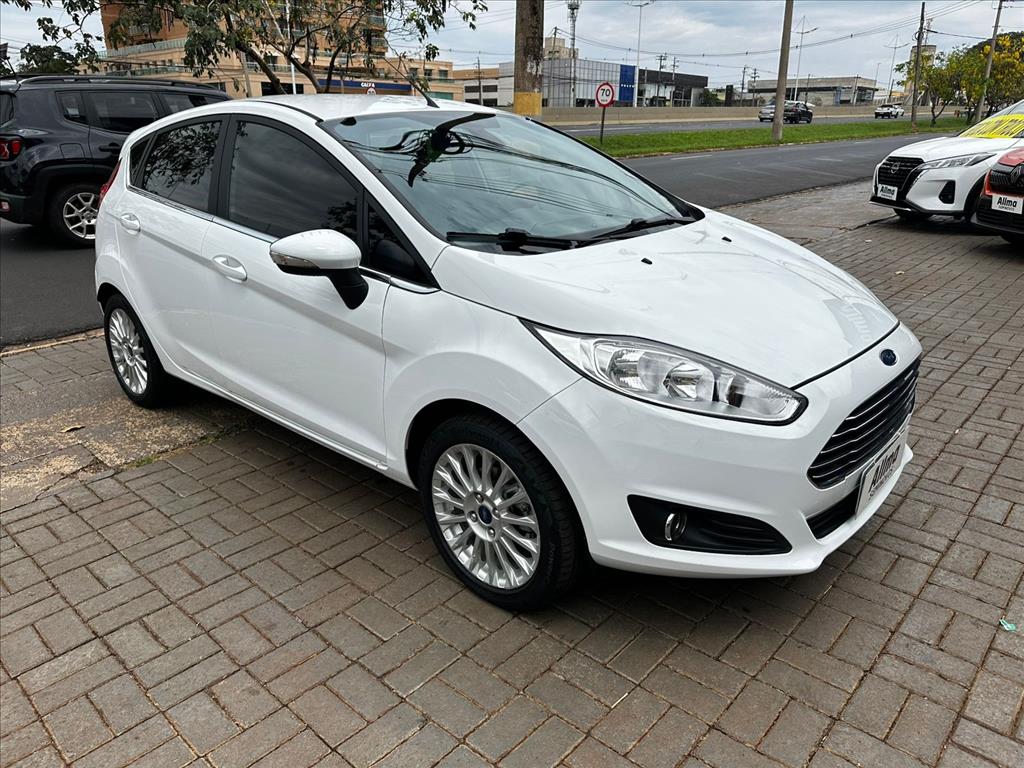 FIESTA 1.6 TITANIUM HATCH 16V FLEX 4P POWERSHIFT2