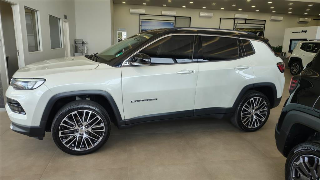COMPASS 1.3 T270 TURBO FLEX LIMITED AT68