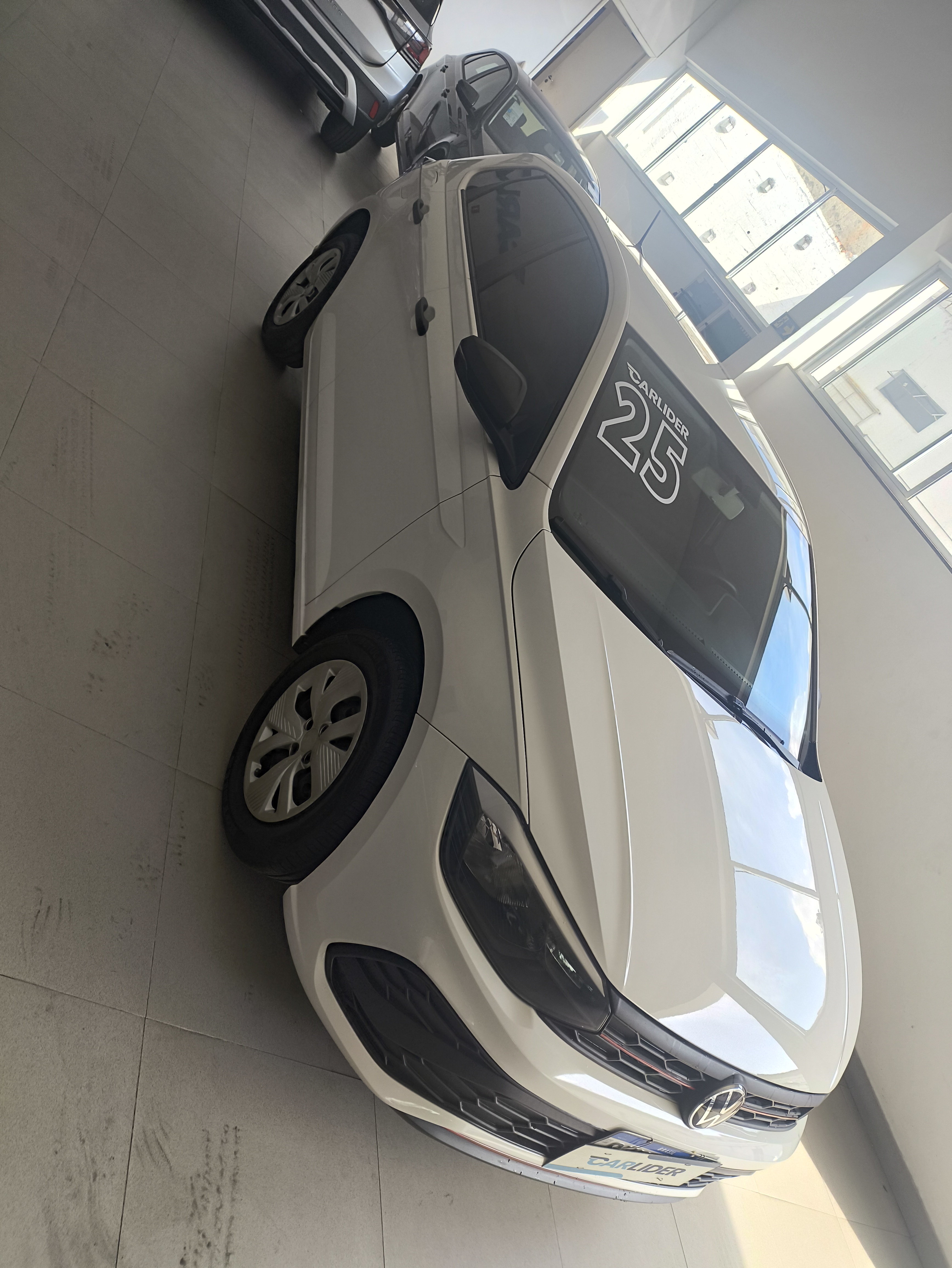 POLO 1.0 MPI TRACK MANUAL1