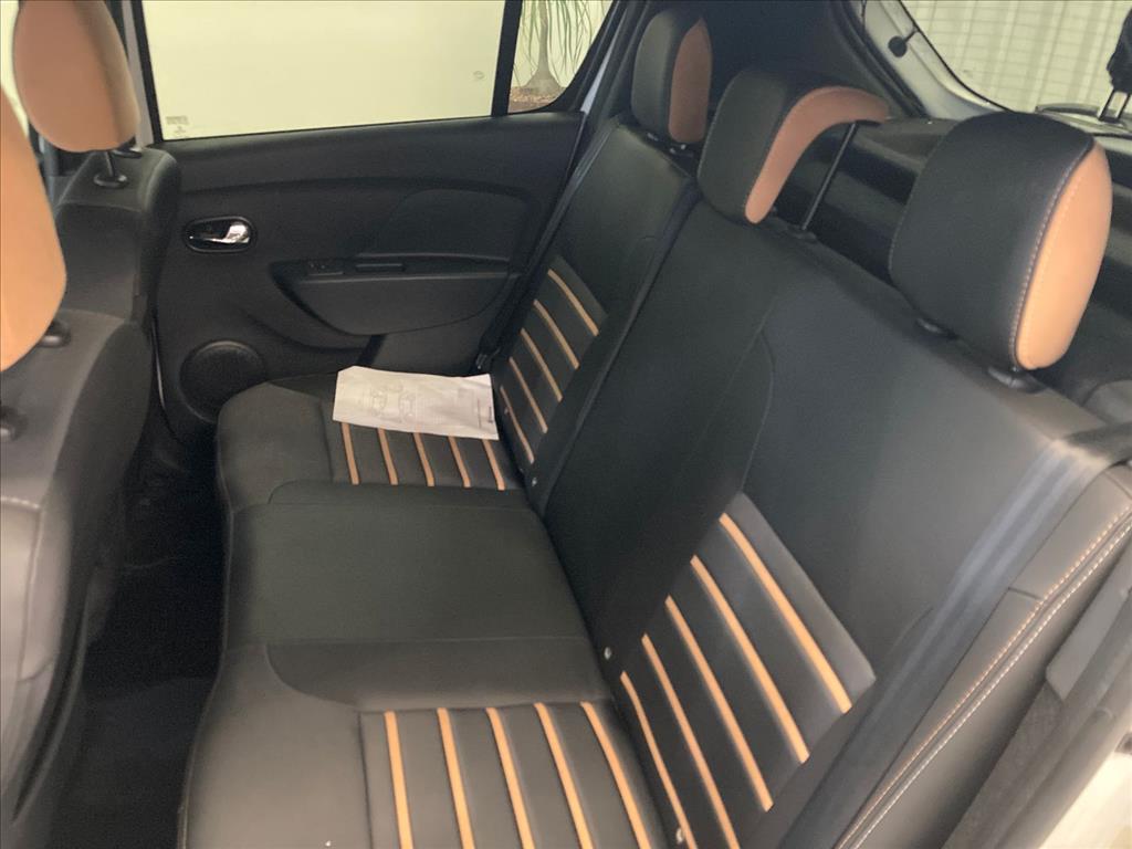 SANDERO 1.6 16V SCE FLEX INTENSE X-TRONIC9 SANDERO 1.6 16V SCE FLEX INTENSE X-TRONIC9