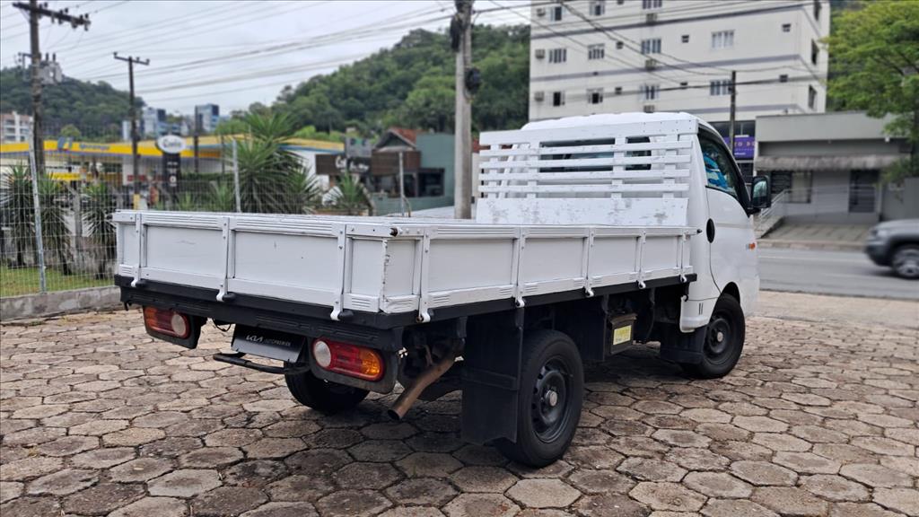 HR 2.5 LONGO SEM CAÇAMBA 4X2 16V 130CV TURBO INTERCOOLER DIESEL 2P MANUAL9