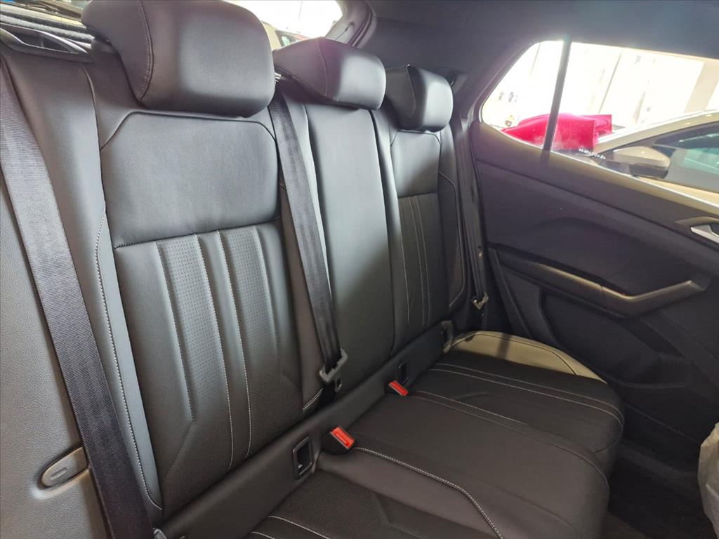 T-CROSS 1.4 250 TSI TOTAL FLEX HIGHLINE AUTOMÁTICO10