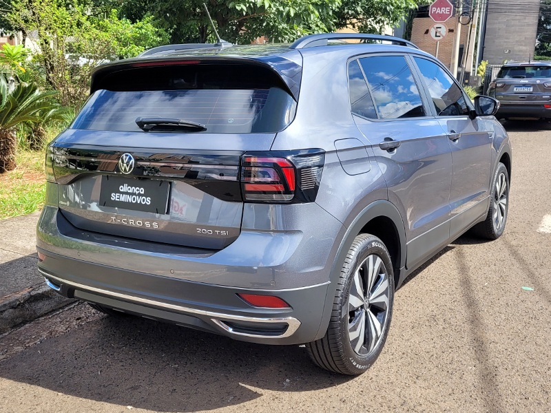 T-CROSS 1.0 200 TSI TOTAL FLEX COMFORTLINE AUTOMÁTICO4
