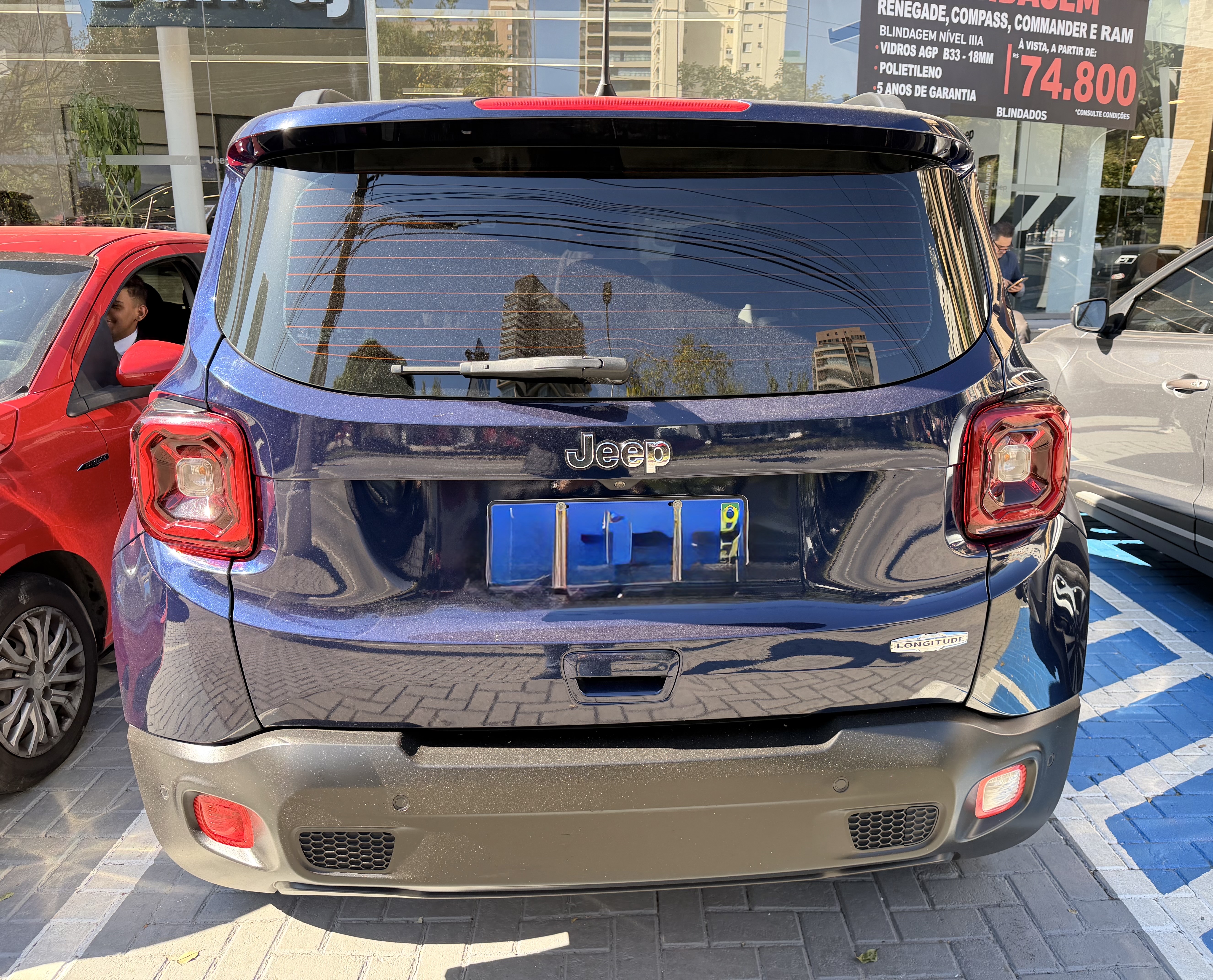 RENEGADE 1.8 16V FLEX LONGITUDE 4P AUTOMÁTICO11