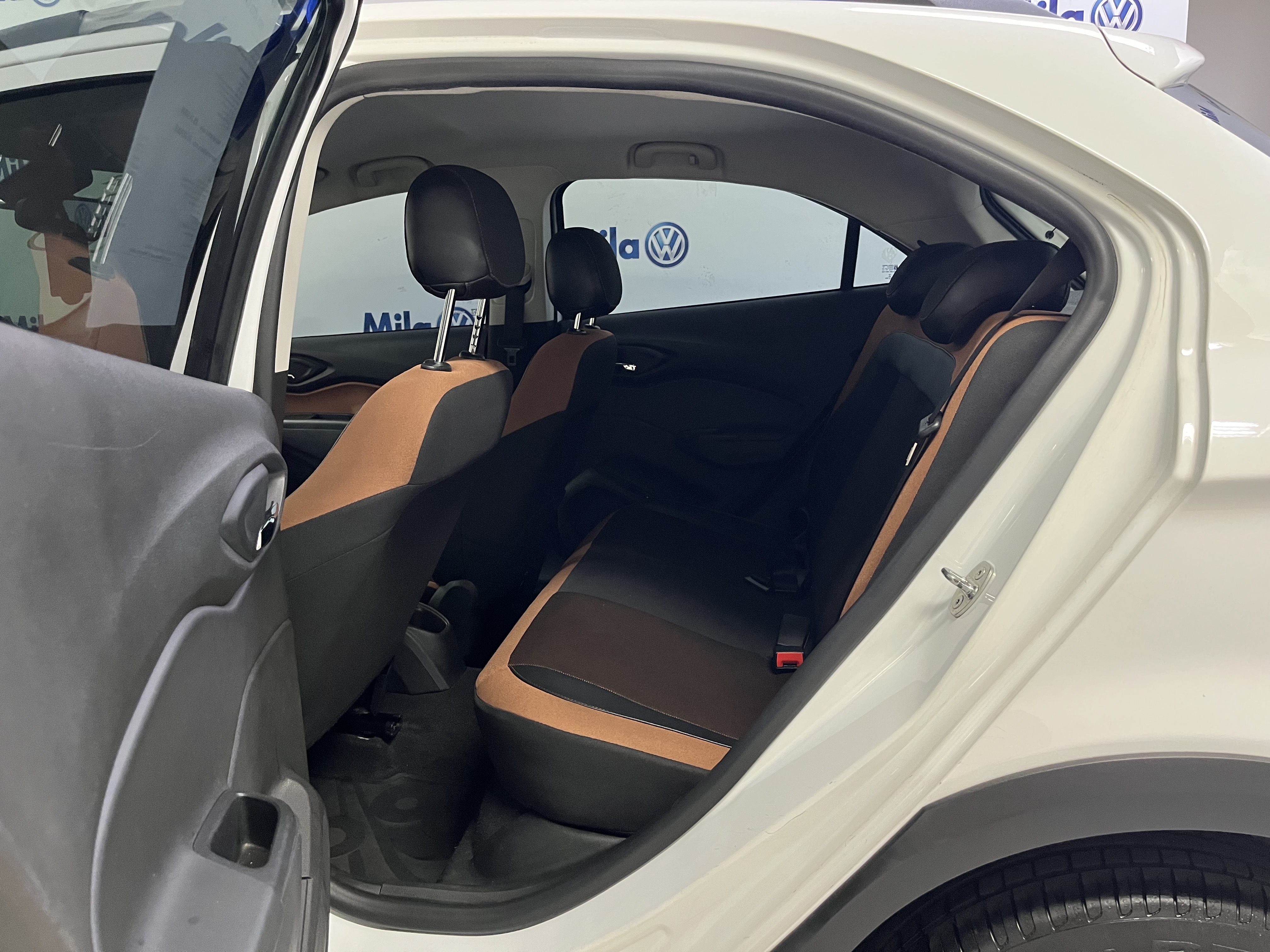 ONIX 1.4 MPFI ACTIV 8V FLEX 4P AUTOMÁTICO5