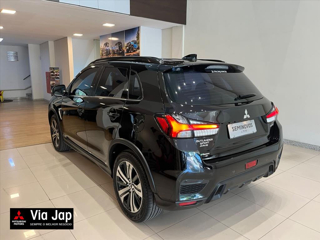 Mitsubishi-OUTLANDER SPORT-2.0 MIVEC FLEX HPE AUTOMÁTICO
