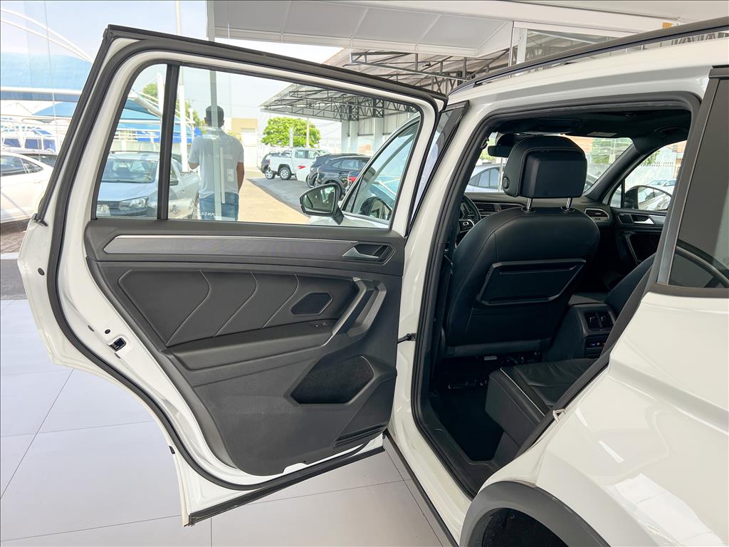 TIGUAN 2.0 350 TSI GASOLINA ALLSPACE R-LINE 4MOTION DSG