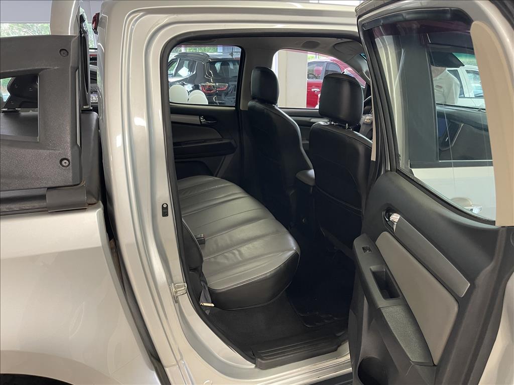 S10 2.5 LTZ 4X4 CD 16V FLEX 4P MANUAL S10 2.5 LTZ 4X4 CD 16V FLEX 4P MANUAL