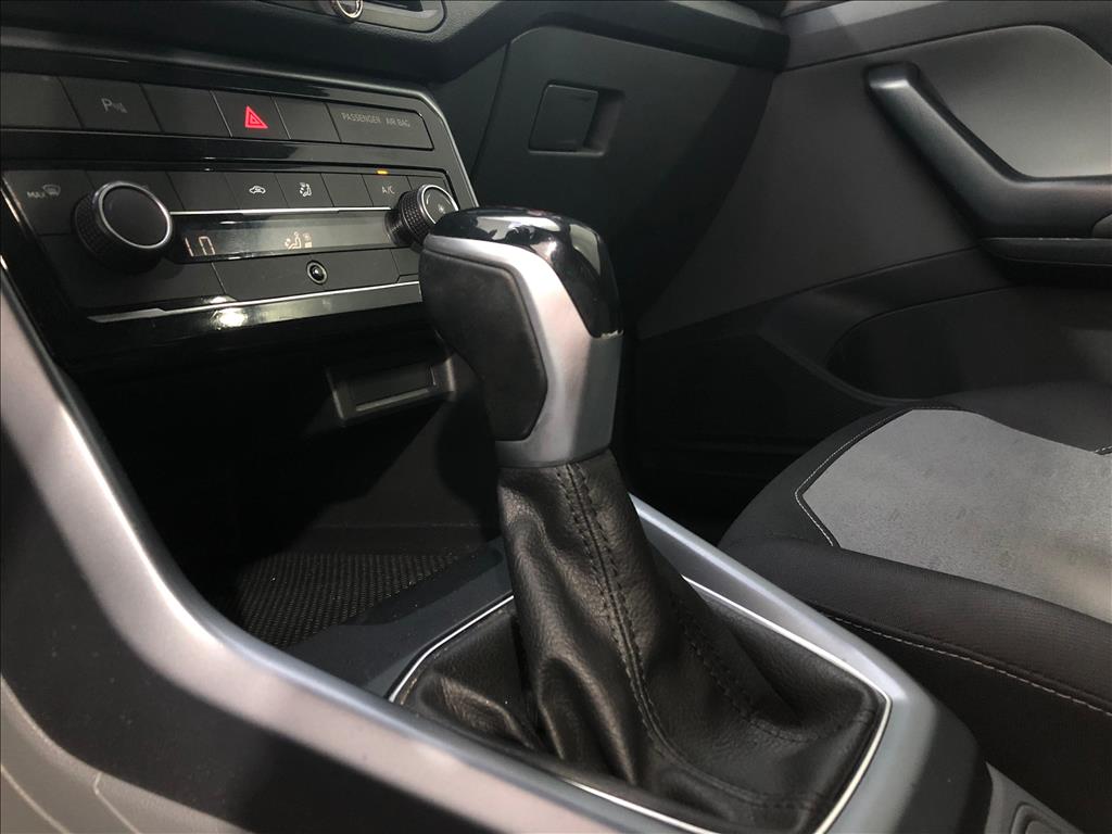 T-CROSS 1.0 200 TSI TOTAL FLEX COMFORTLINE AUTOMÁTICO
