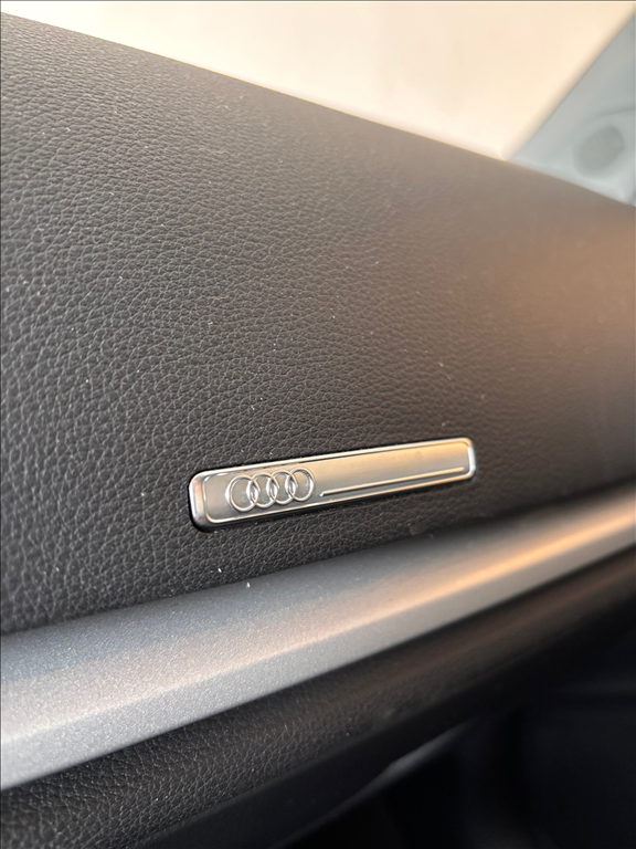 AUDI A3 1.4 TFSI FLEX SEDAN PRESTIGE TIPTRONIC-13 - Paraná Veículos Campinas - Veículos novos e seminovos com qualidade e procedência - 0