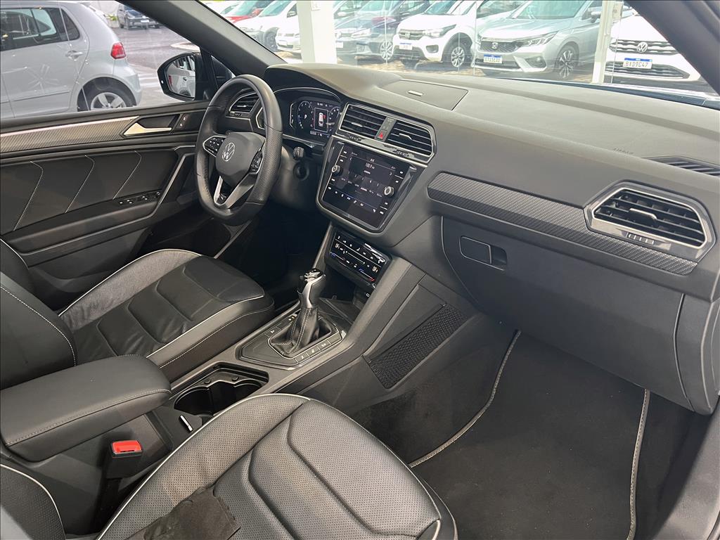 TIGUAN 2.0 300 TSI GASOLINA ALLSPACE R-LINE AUTOMÁTICO11