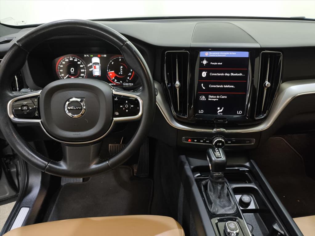 XC60 2.0 D5 DIESEL MOMENTUM AWD GEARTRONIC7