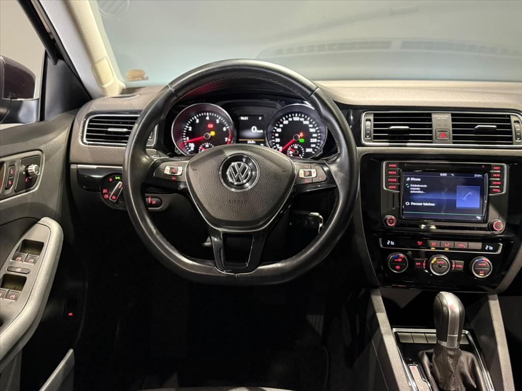 JETTA 2.0 TSI HIGHLINE 211CV GASOLINA 4P TIPTRONIC6