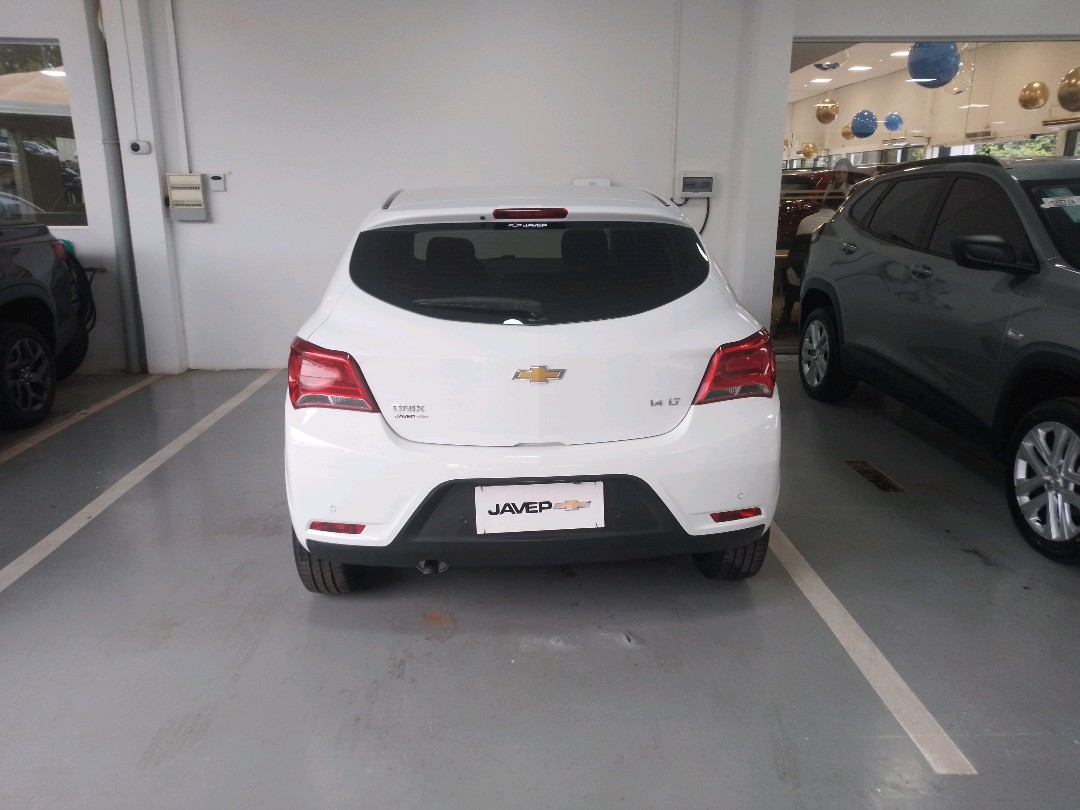 GM - Chevrolet-ONIX-1.4 MPFI LT 8V FLEX 4P MANUAL