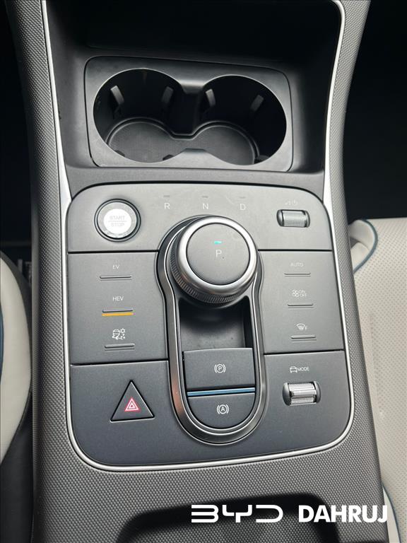 BYD King 1.5 Dm I PHEV Gs Automático - foto 7