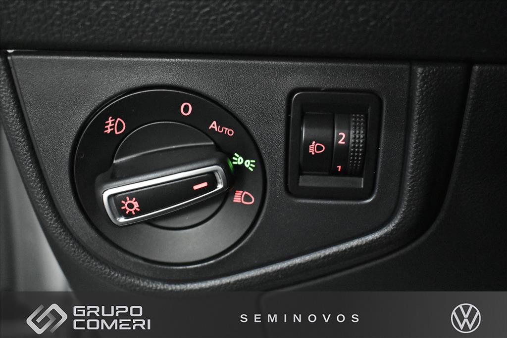 NIVUS 1.0 200 TSI TOTAL FLEX HIGHLINE AUTOMÁTICO13