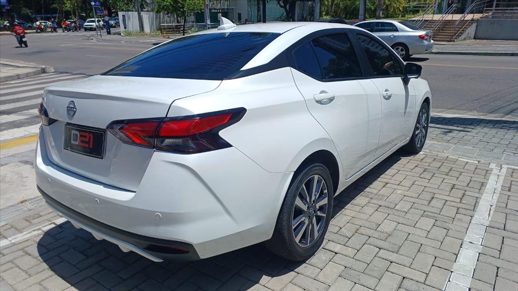 Nissan-VERSA-1.6 16V FLEX ADVANCE XTRONIC