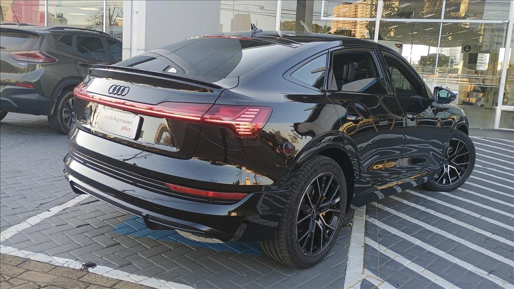 E-TRON ELÉTRICO SPORTBACK PERFORMANCE BLACK QUATTRO5