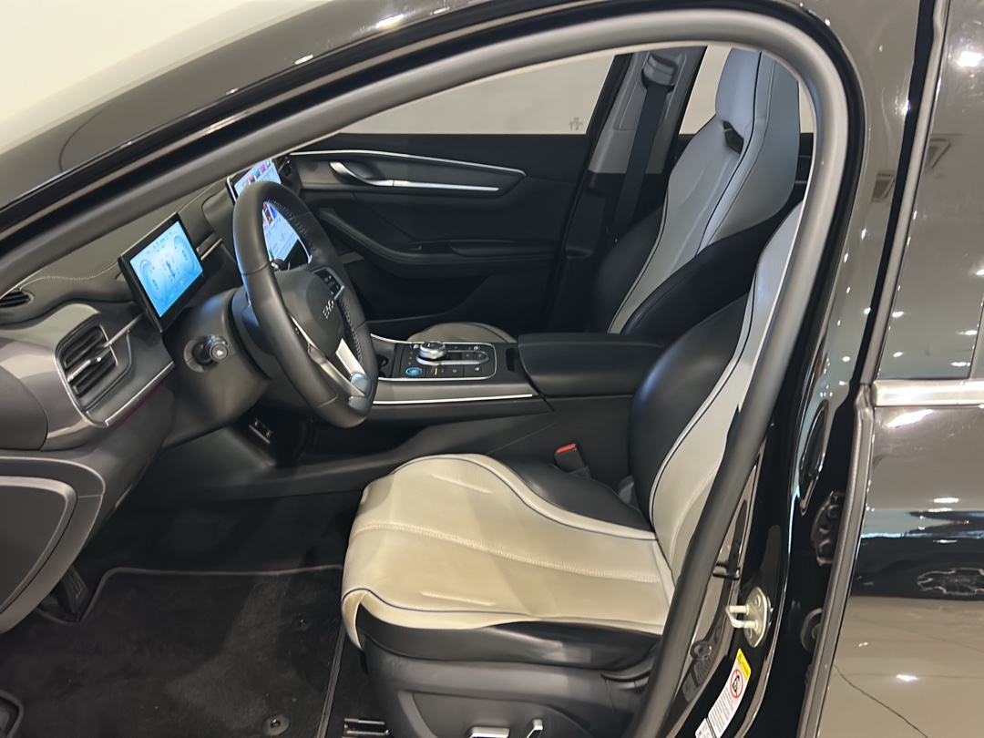 BYD-KING-1.5 DM-I PHEV GS AUTOMÁTICO