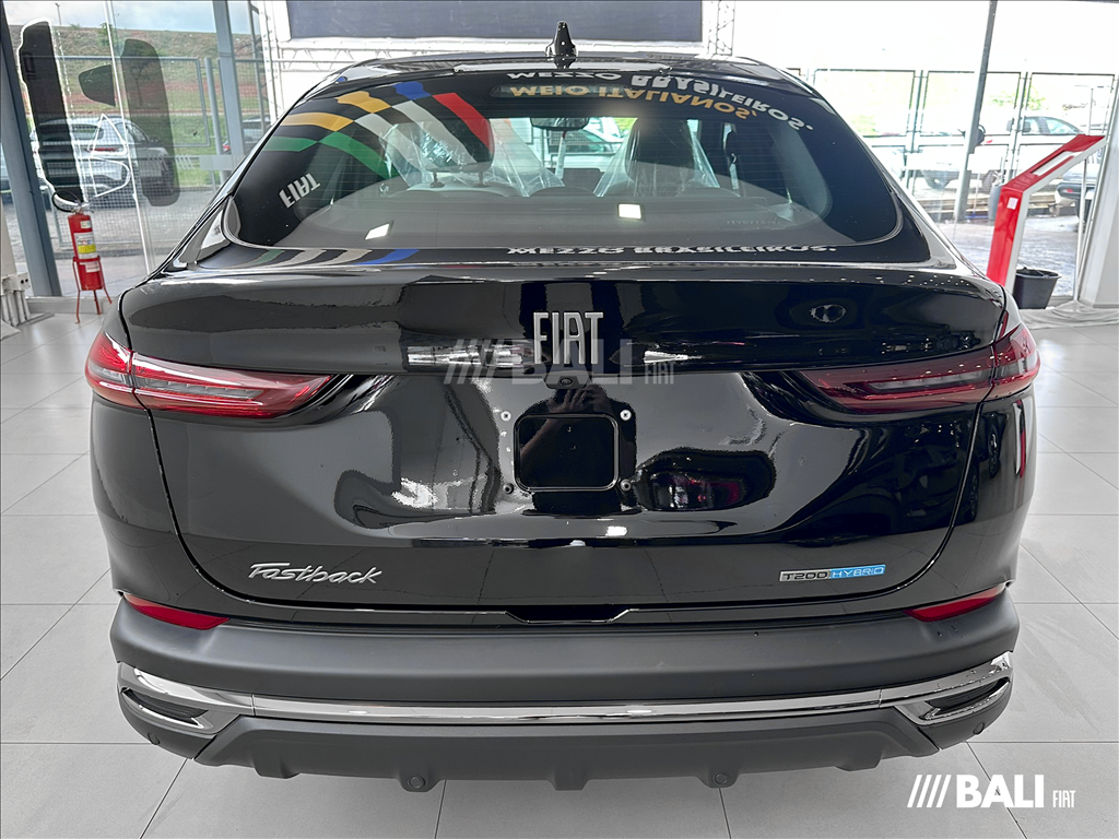 FASTBACK 1.0 TURBO 200 HYBRID IMPETUS CVT5