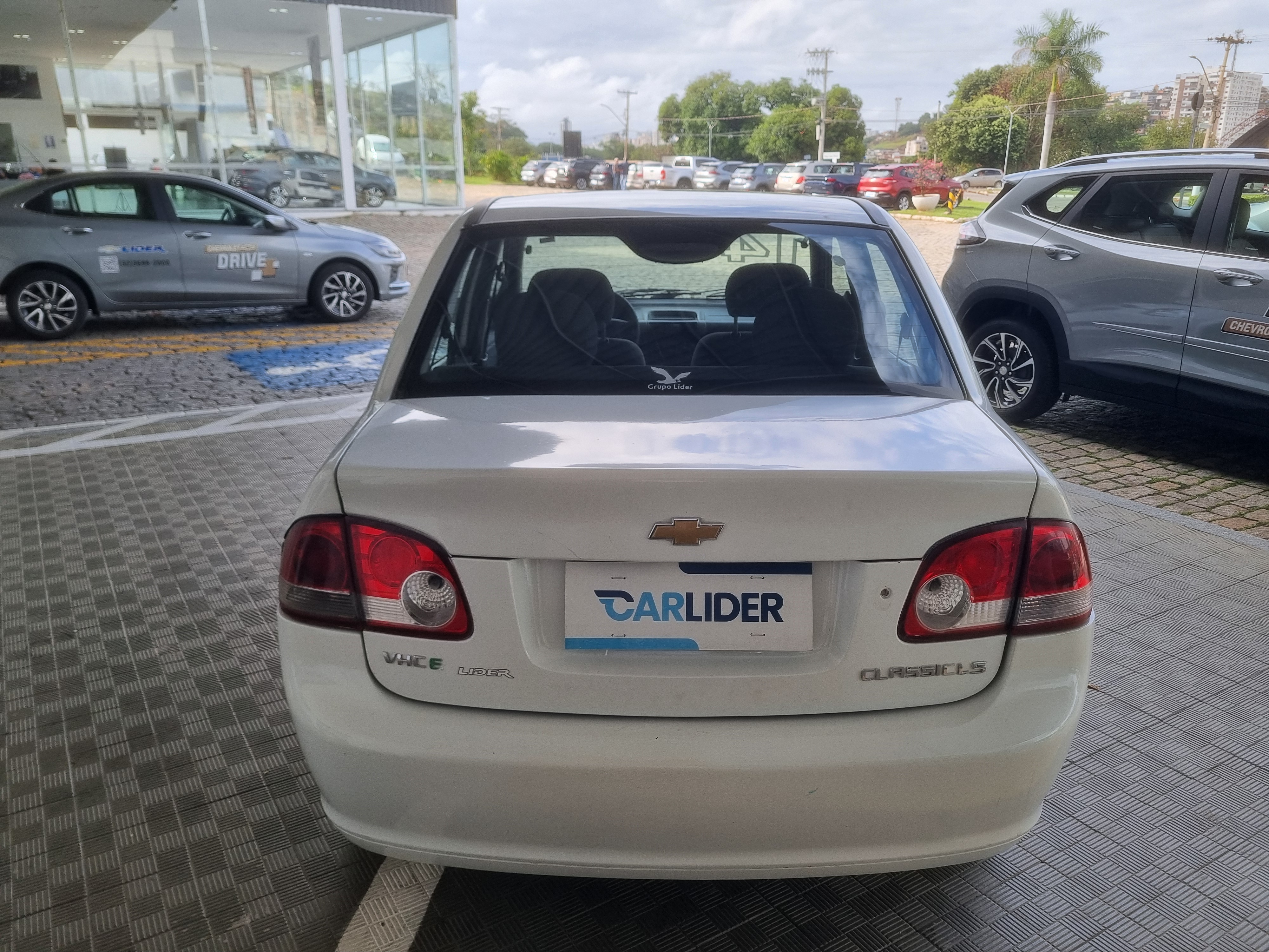 CLASSIC 1.0 MPFI LS 8V FLEX 4P MANUAL2