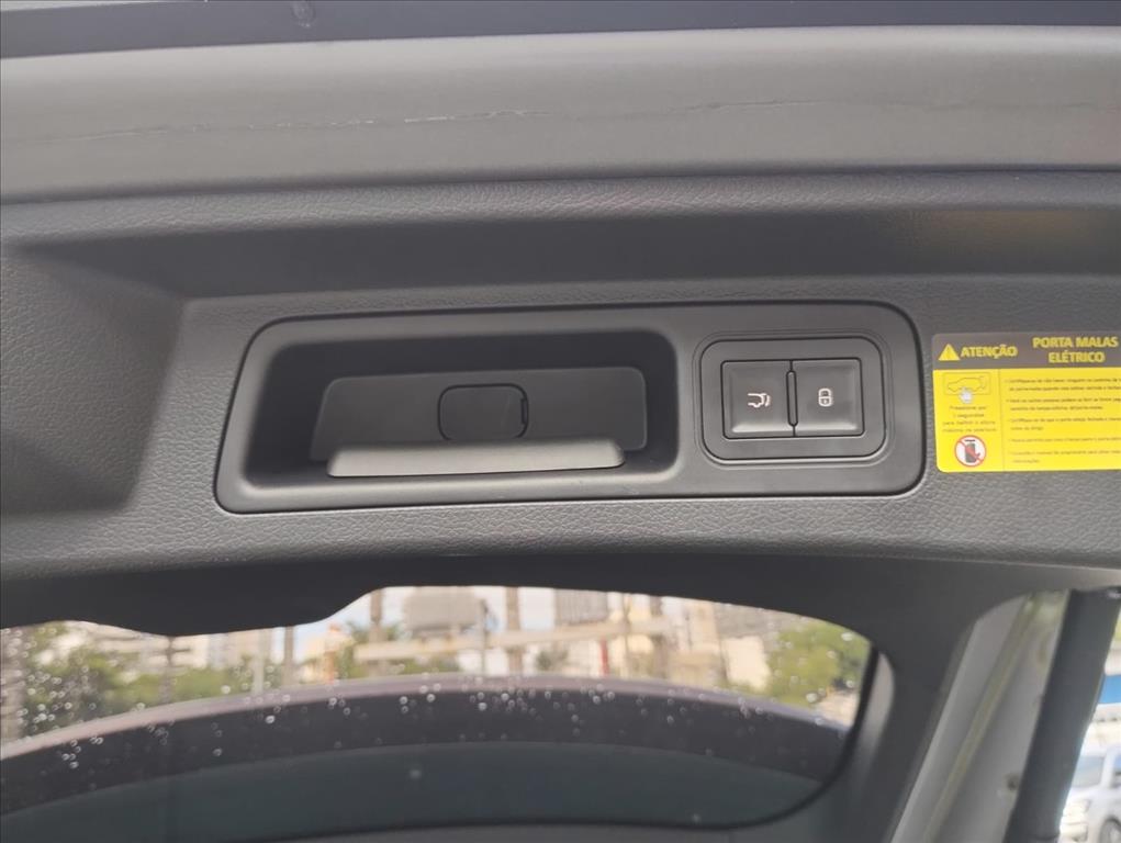 SONG PLUS 1.5 DM-I HÍBRIDO AUTOMÁTICO13