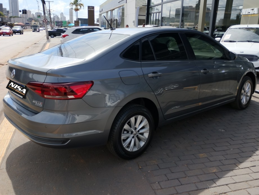 Volkswagen-VIRTUS-1.0 200 TSI COMFORTLINE AUTOMÁTICO