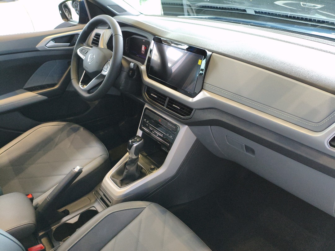 T-CROSS 1.0 200 TSI TOTAL FLEX COMFORTLINE AUTOMÁTICO4