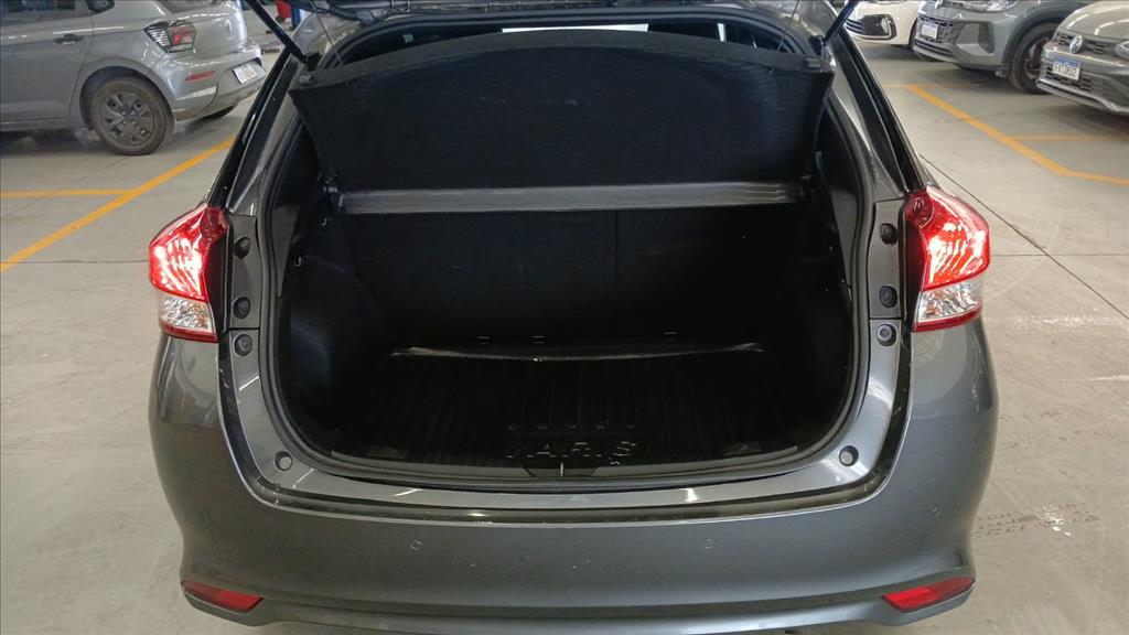 YARIS 1.5 16V FLEX SEDAN XL PLUS CONNECT MULTIDRIVE8