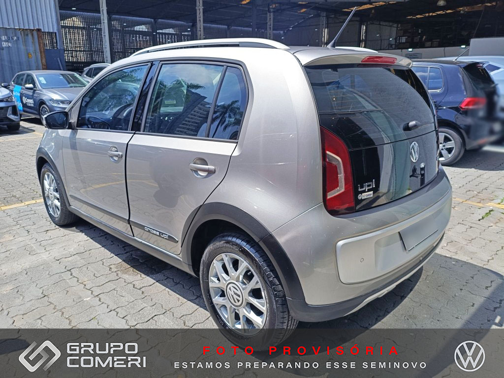 CROSS UP 1.0 TSI 12V FLEX 4P MANUAL3