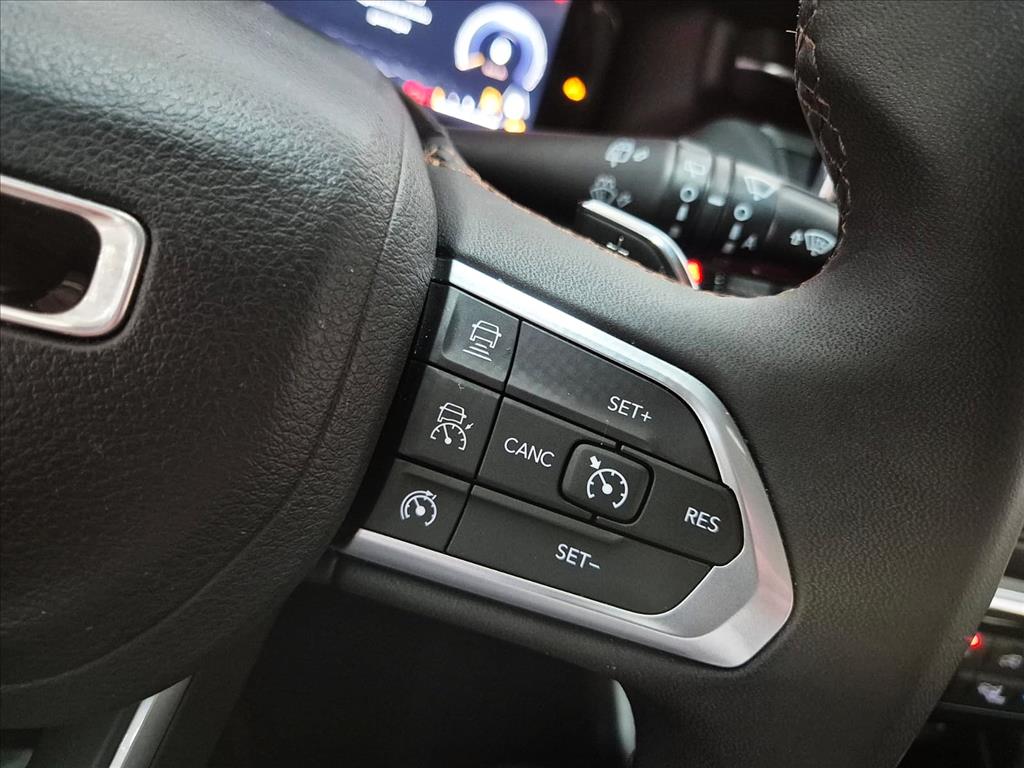 Jeep-COMPASS-1.3 T270 TURBO FLEX LIMITED AT6