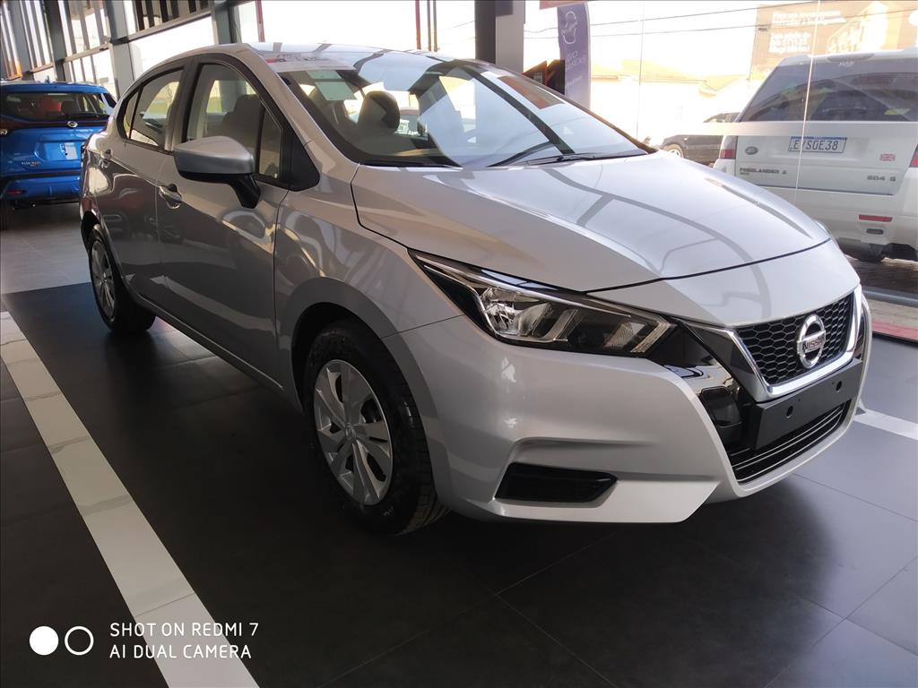 VERSA 1.6 16V FLEX SENSE XTRONIC VERSA 1.6 16V FLEX SENSE XTRONIC