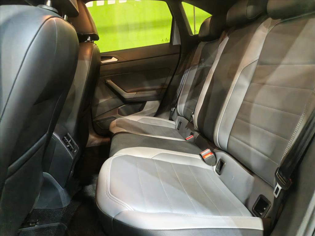 NIVUS 1.0 200 TSI TOTAL FLEX HIGHLINE AUTOMÁTICO5