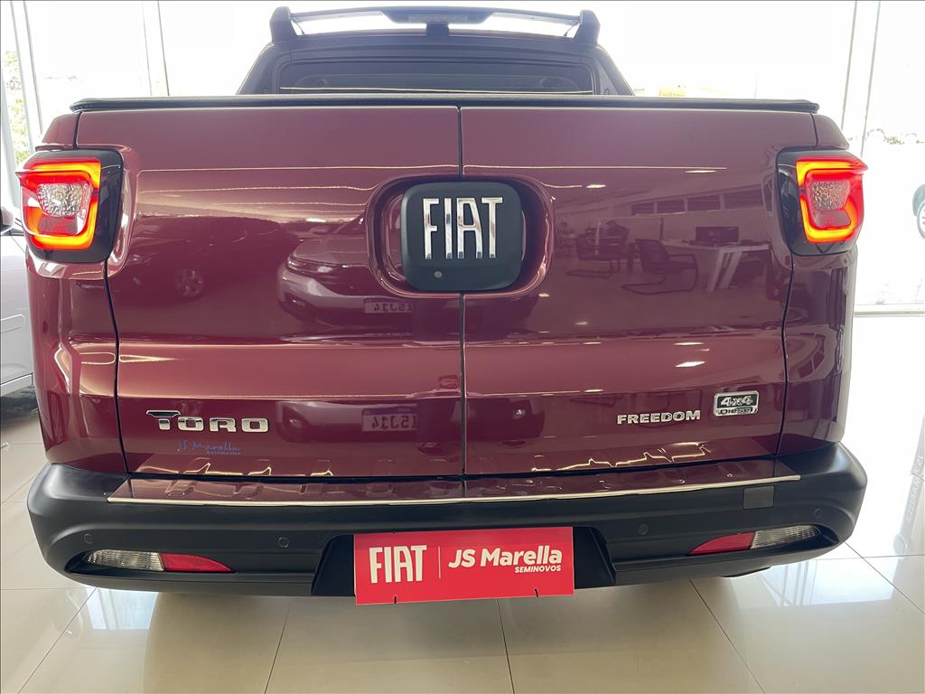 TORO 2.0 16V TURBO DIESEL FREEDOM 4WD AT9 TORO 2.0 16V TURBO DIESEL FREEDOM 4WD AT9