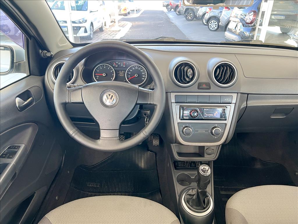 VOYAGE 1.0 MI 8V FLEX 4P MANUAL10