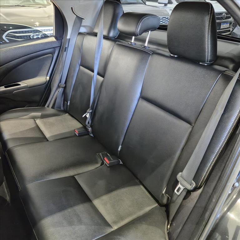 ETIOS CROSS 1.5 16V FLEX 4P AUTOMÁTICO13