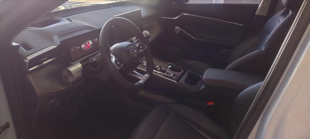 GS4 2.0 HEV ELITE AUTOMÁTICO3