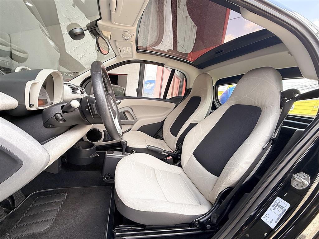 Smart Fortwo - 1.0 COUPE 3 CILINDROS TURBO GASOLINA 2P AUTOMÁTICO