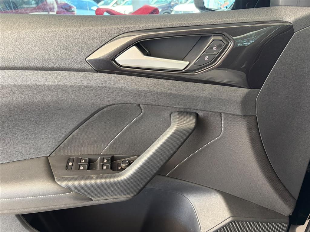 T-CROSS 1.4 250 TSI TOTAL FLEX HIGHLINE AUTOMÁTICO15