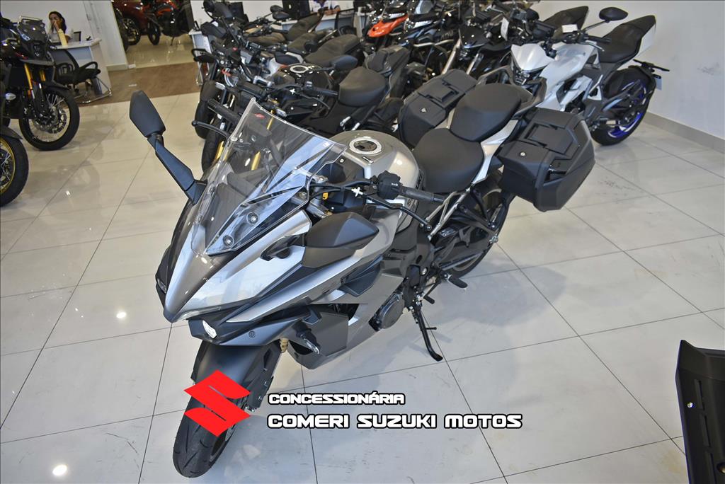 GSX-S 1000GT ABS2