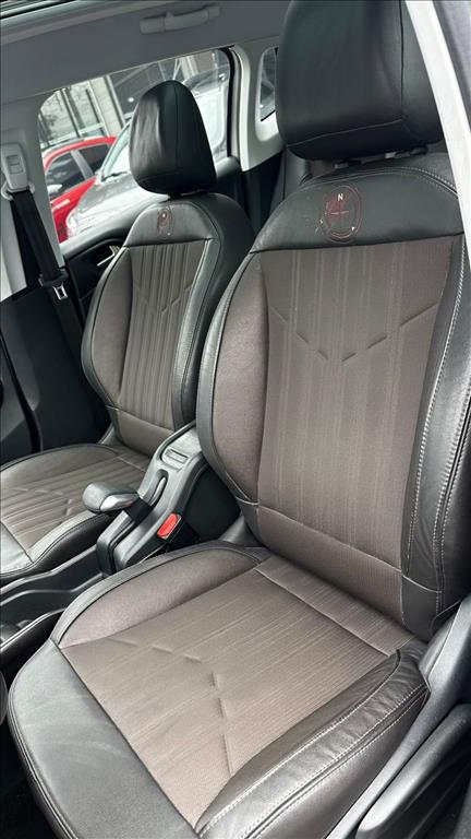2008 1.6 16V FLEX CROSSWAY 4P AUTOMÁTICO6