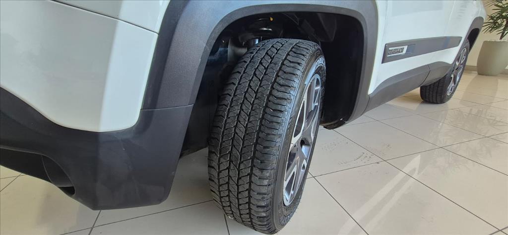 RENEGADE 1.8 16V FLEX LONGITUDE 4P AUTOMÁTICO8