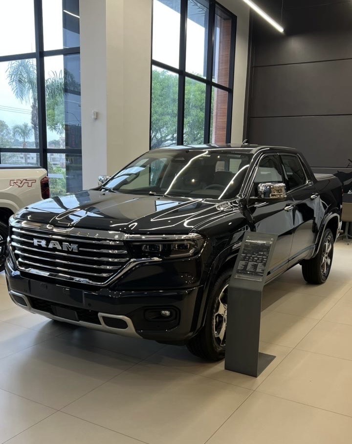 RAMPAGE 2.2 TURBO DIESEL LARAMIE 4X4 AUTOMÁTICO7