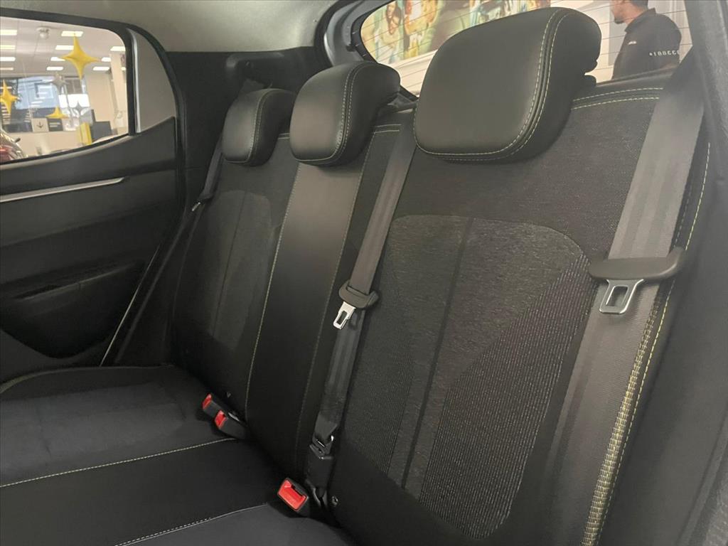 KWID 1.0 12V SCE FLEX OUTSIDER MANUAL14