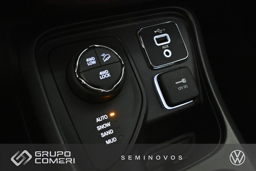 COMPASS 2.0 16V DIESEL LONGITUDE 4X4 AUTOMÁTICO10